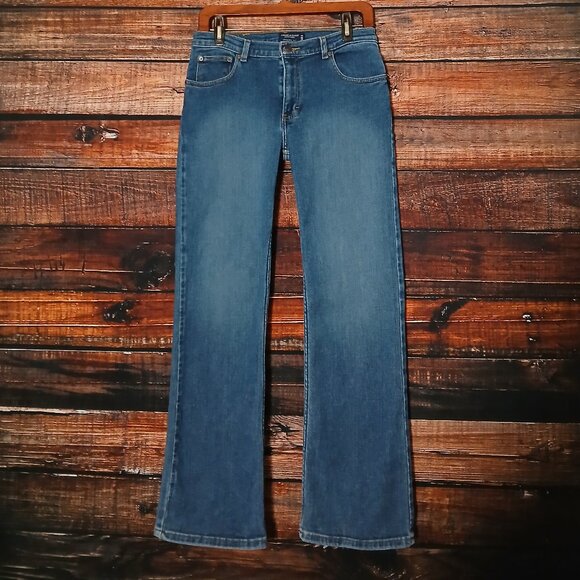 American Eagle Vintage Y2K Jeans Size 8 Boot Cut Mid Rise Blue Denim - Picture 2 of 9